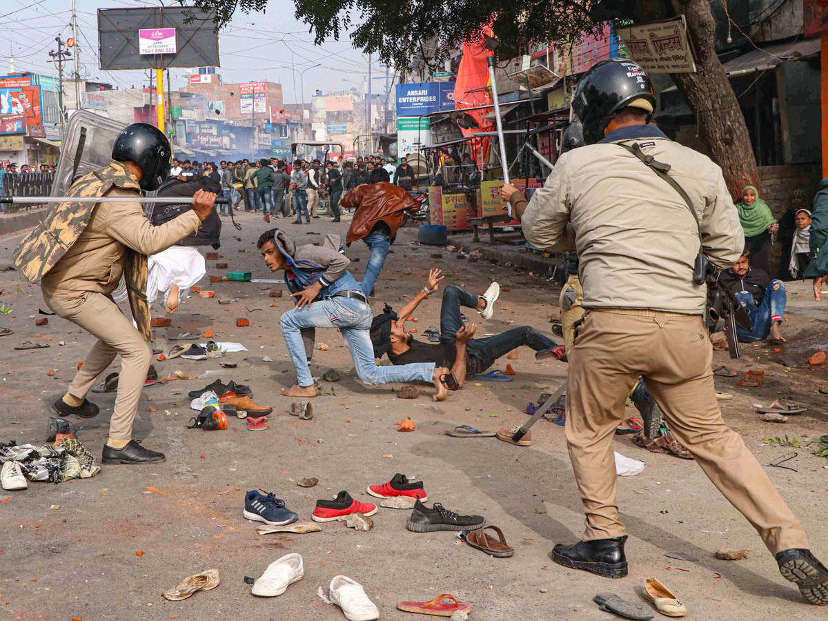 Anti Caa Protests Rage Across Cities Violence In Up Karnataka Top Developments And Reactions India News Times Of India