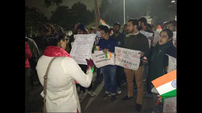 Delhi: AIIMS' doctors, students hold protest against CAA, NRC despite admin warning