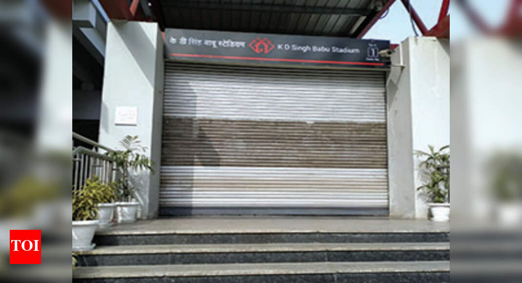 protest-in-lucknow-metro-stations-shut-detours-only-way-out-for