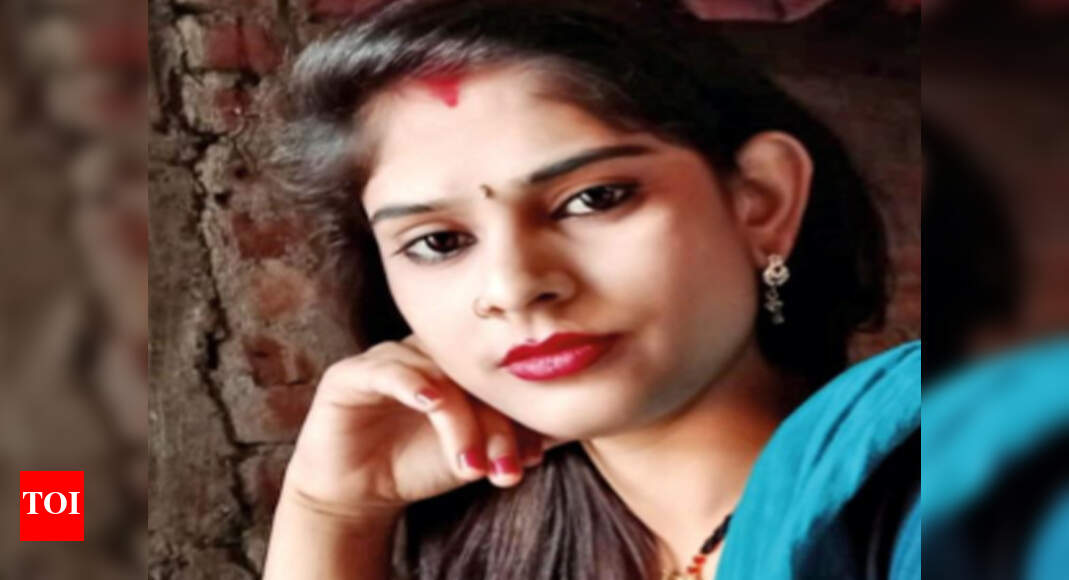 UP: Offers of help pour in for dancer Heena’s treatment | Agra News ...