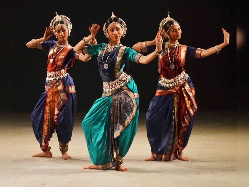 Odissi performances by Parwati Dutta and disciples | Events Movie News ...