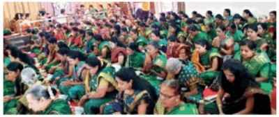 Four hundred women worshiped Goddess with kumkum