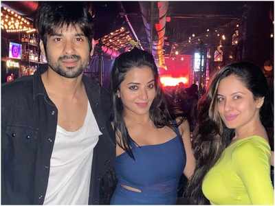 Puja Banerjee and Monalisa have fun in Bangkok; pose for a perfect picture on Friday night