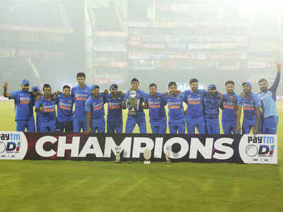 India vs West Indies: Ravindra Jadeja, Shardul Thakur keep nerve as India hunt down 315, clinch series 2-1