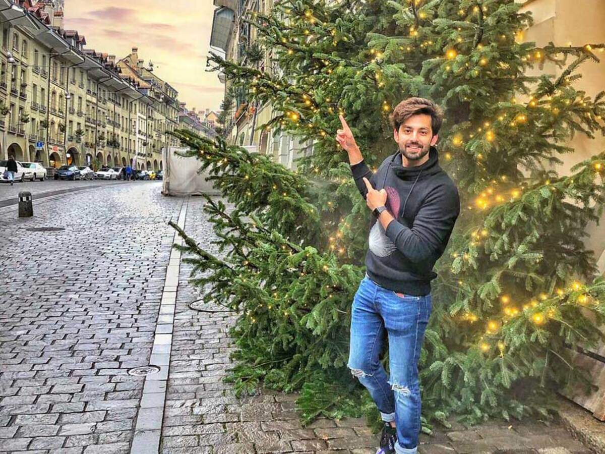 Himansh Kohli I Wait For Christmas To Give Gifts To My Loved Ones Hindi Movie News Times Of India