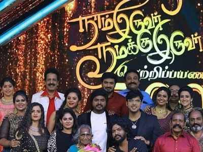 Naam Iruvar Namakku Iruvar crosses 500 episodes; team celebrate the achievement