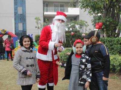 Gurgaon residents unite in the spirit of Christmas celebrations