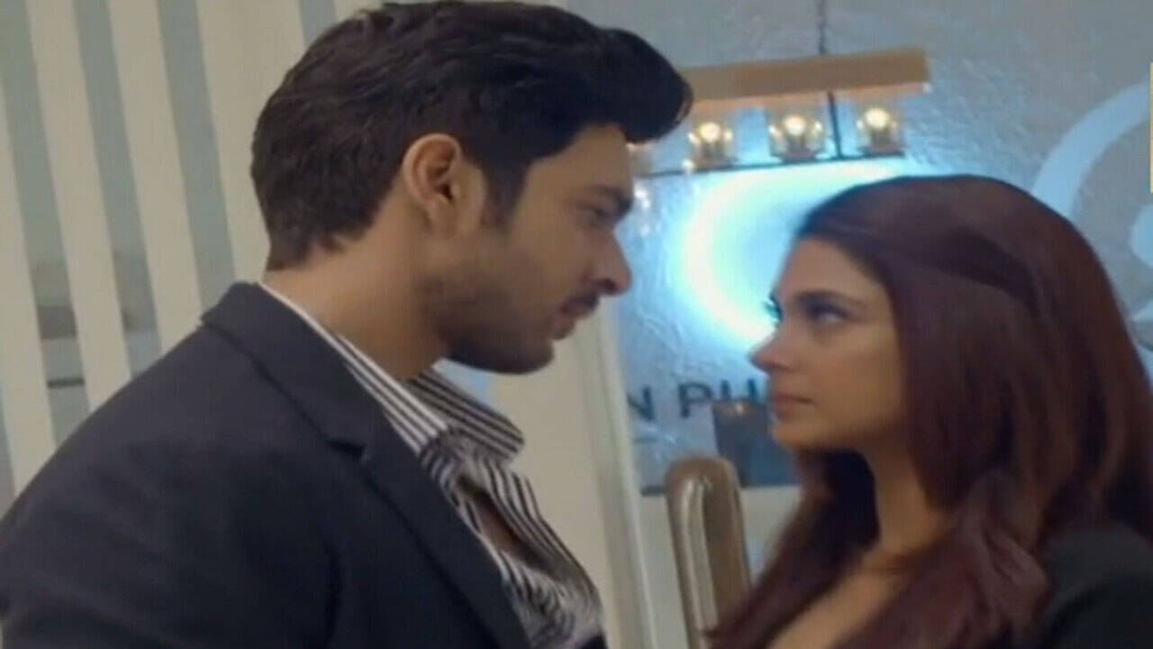 Beyhadh 2 update, December 26: Rudra calls Maya's brother; gets caught by her - Times of India