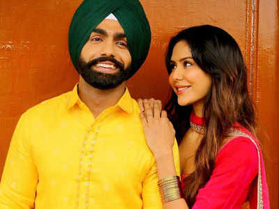 ‘Puaada’: Ammy Virk and Sonam Bajwa win hearts with their bright and beautiful look