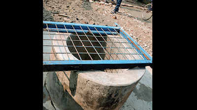 West Bengal: 16 hours after man falls in, body pulled out of well