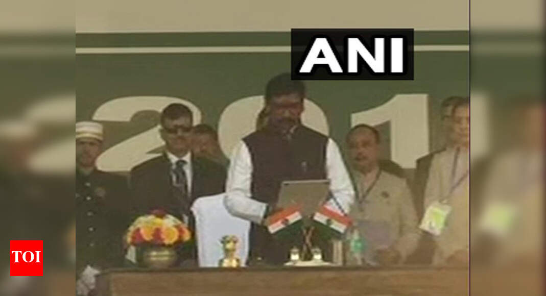 Hemant Soren becomes 11th CM of Jharkhand