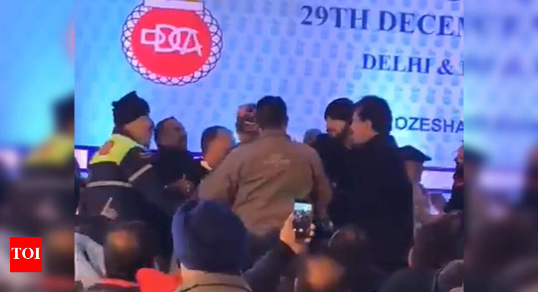 Brawl at AGM, Gauti urges BCCI to disband DDCA