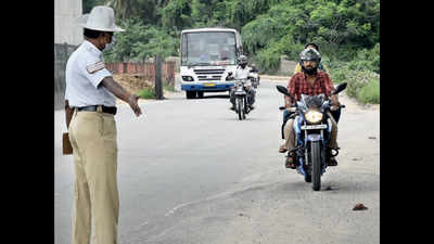 Bengaluru: Traffic violations dip, police say fear of stiff penalties a deterrent
