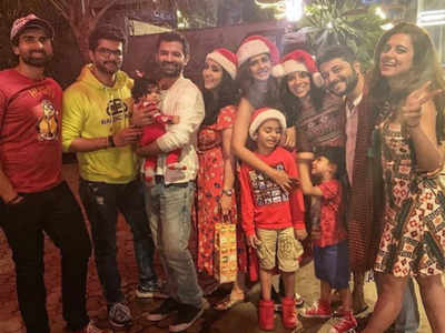 Barun Sobti celebrates Christmas with friends Ridhi, Raqesh and Daljeit; his daughter Sifat steals the show