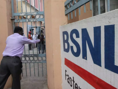 BSNL clears Rs 1,700 crore in dues to vendors; pays November salaries: CMD