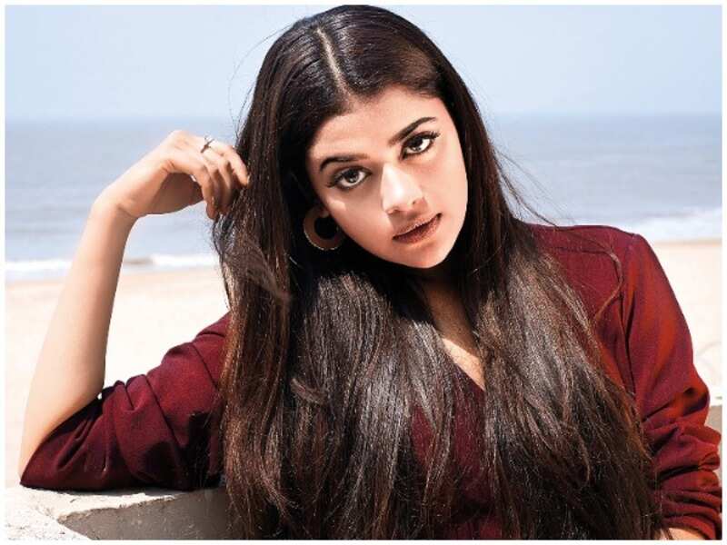riva riva song copy in telugu riva riva song copy in telugu