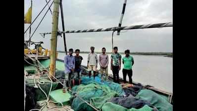 Gujarat: Six fishermen rescued off Diu coast
