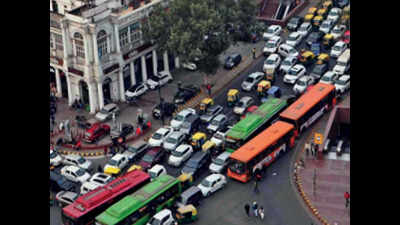 New Year celebrations: Lakhs on roads send traffic for a six in Delhi
