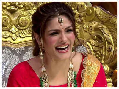 Raveena Tandon is ‘Laughing Out Loud’ on THIS hilarious meme on her eyes
