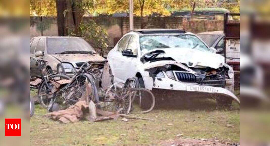 Vendors going to purchase veggies killed in accident Chandigarh News