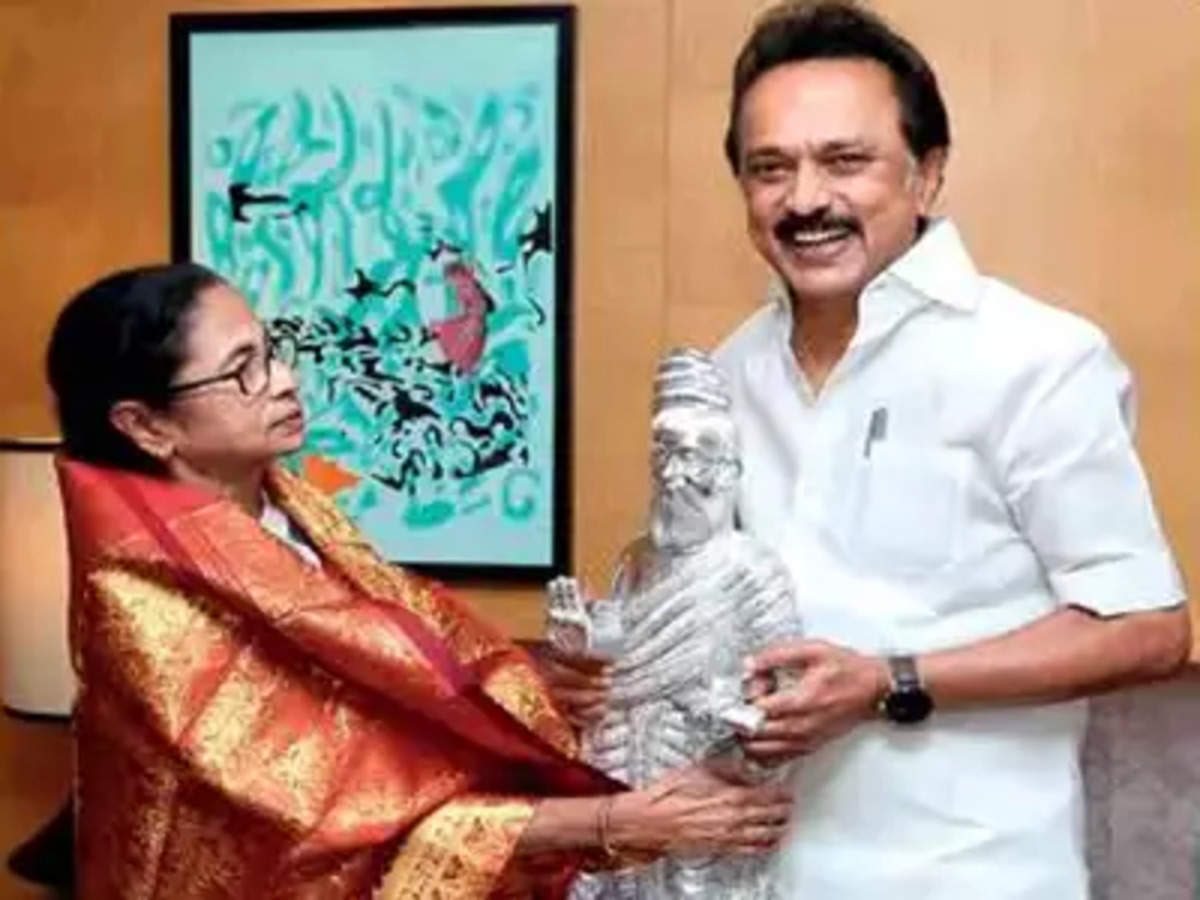 M K Stalin wishes Mamata Banerjee on her birthday | Chennai News - Times of  India