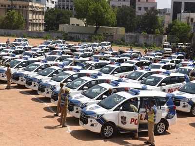 Hyderabad cops get New Year update, patrol van gets FIR power ...