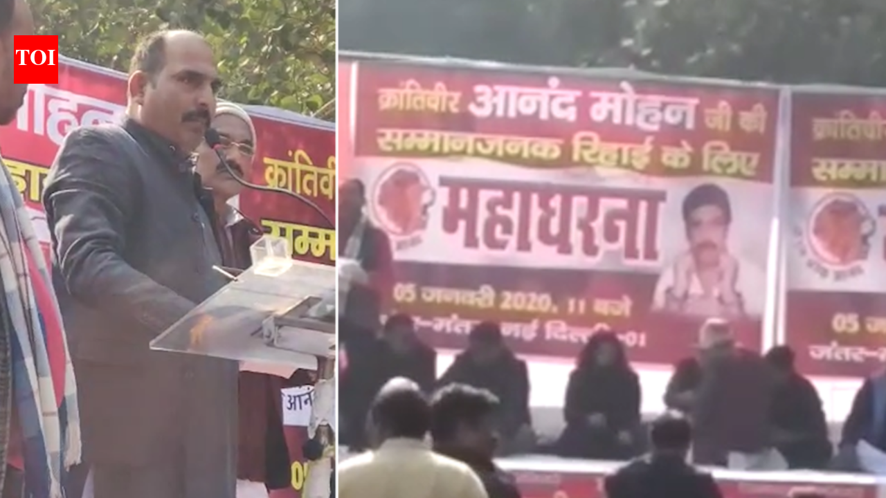 Protesters demand release of jailed former MP Anand Mohan