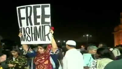 Mumbai: 'Free Kashmir' posters spotted at rally against JNU violence at Gateway of India