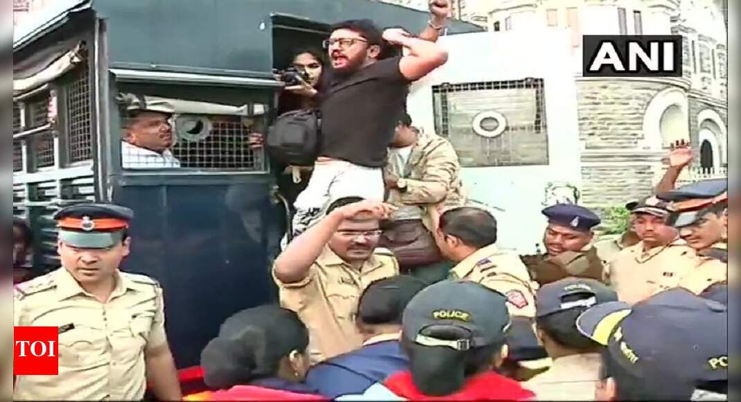 JNU violence: Protesters moved from Gateway