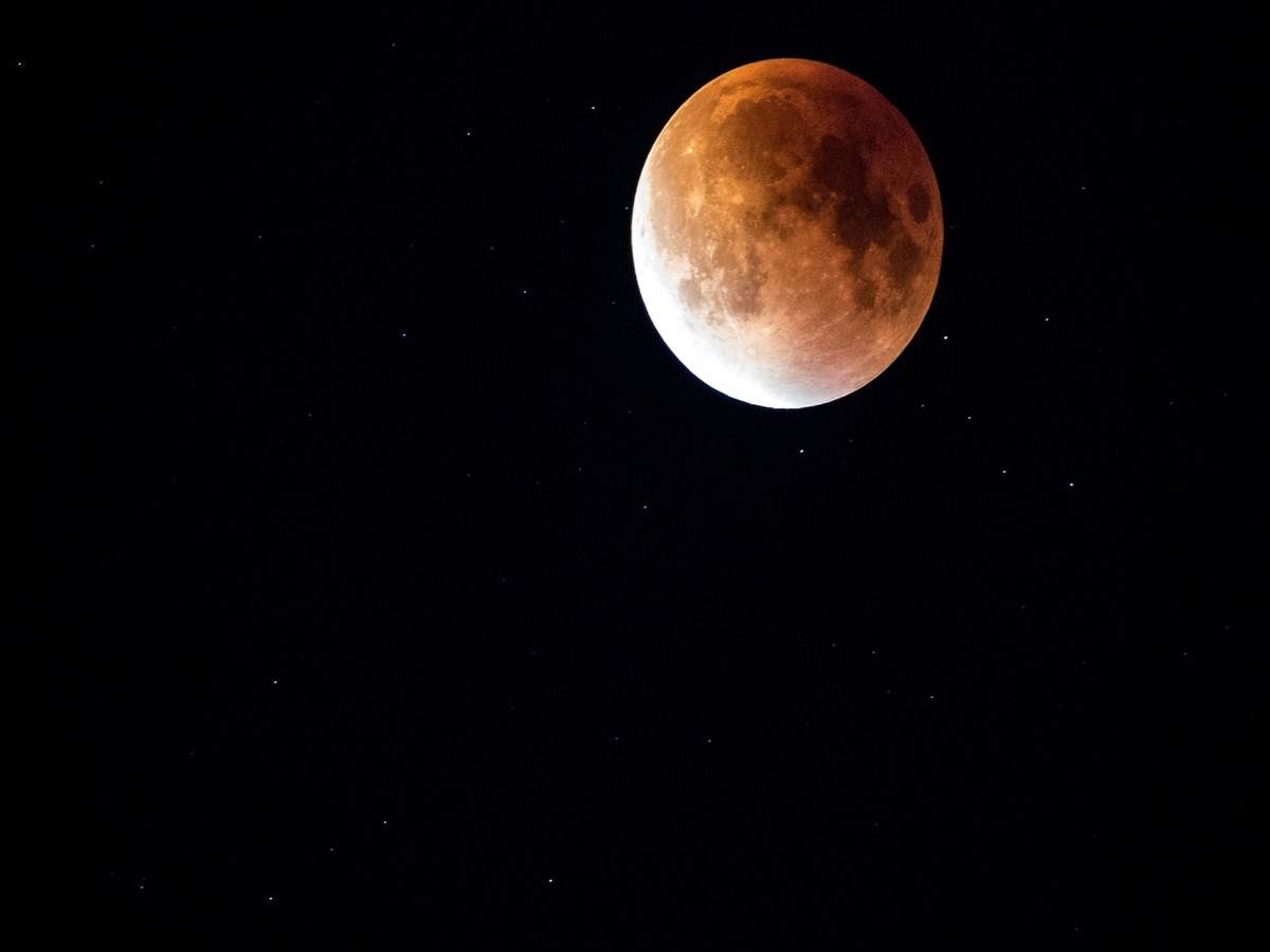 Lunar Eclipse 2020 Significance And Impact Of Chandra Grahan 2020 On The Zodiac Signs What is a blood moon and what causes it? lunar eclipse 2020 significance and