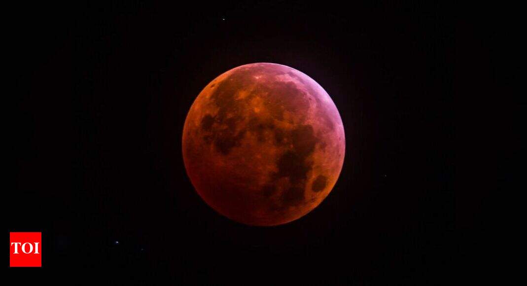 Chandra Grahan 2020 / Lunar eclipse live stream online: When, where and ...