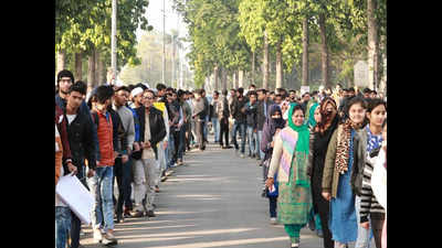 Students to continue sit-in despite AMU administration's warning