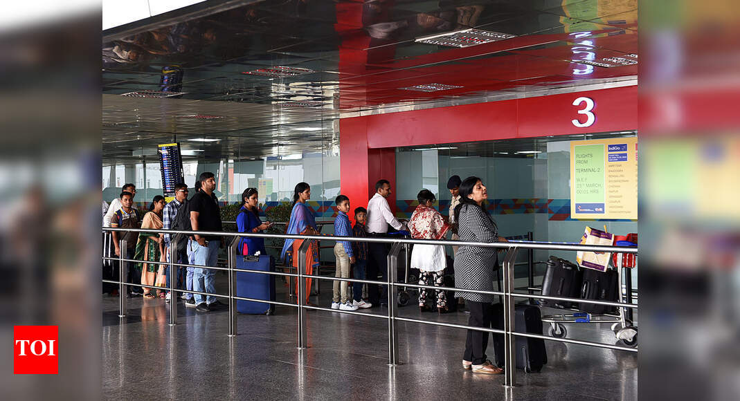 No. of passengers falls at IGI, Mumbai airports