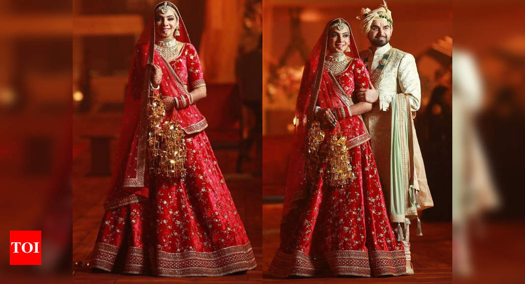 From Minimal Reds to Refreshing Teal, Best of Sabyasachi's New Collection |  WeddingBazaar