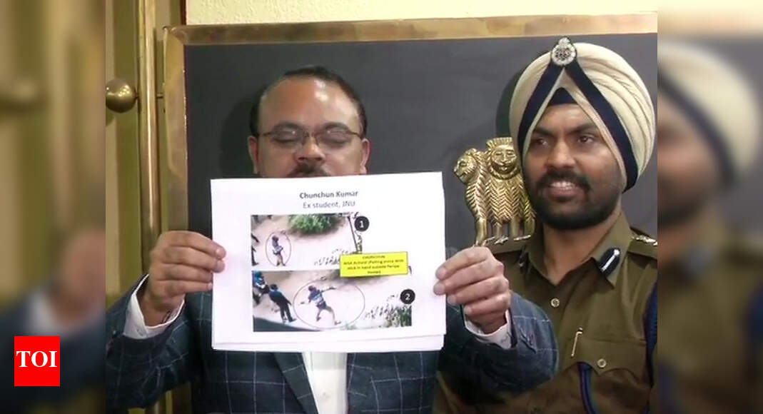 JNU: Police identifies 9 suspects, including Aishe