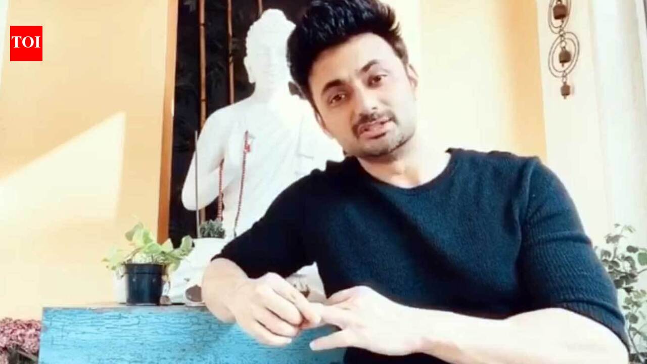 RJ Anmol is excited about his first show as anchor and shares how much ...