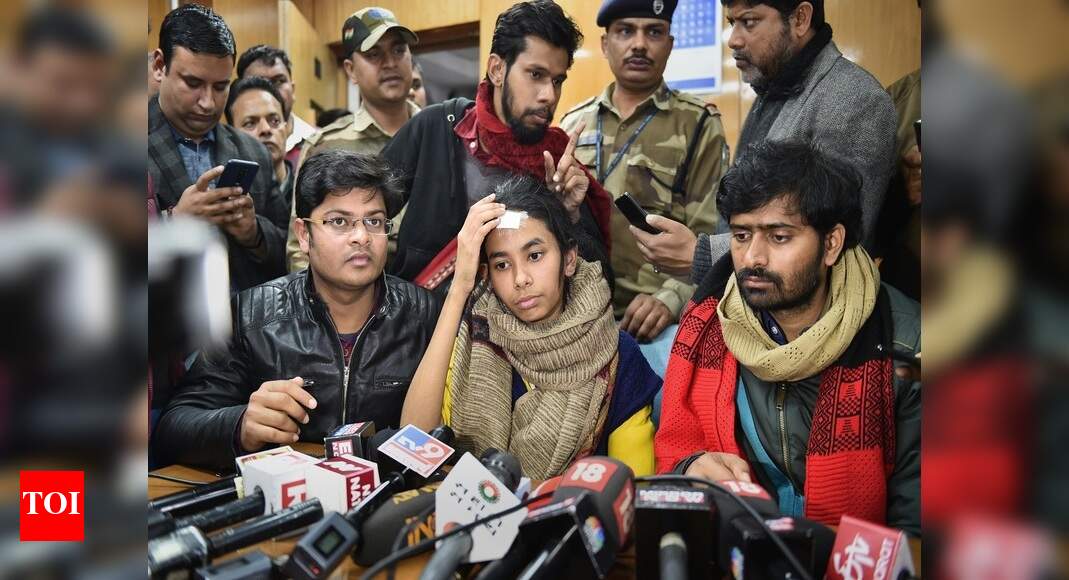Police ignored messages about mob: JNUSU