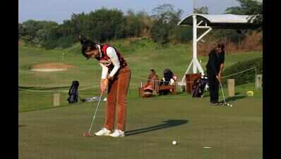 Food and golf bind Gurugram’s largest expat group
