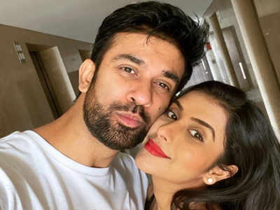 Rajeev Sen wishes wife, Charu Asopa one their first meeting anniversary; shares adorable pictures