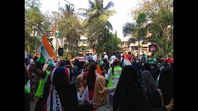 Thousands join anti-CAA protest in Mumbai