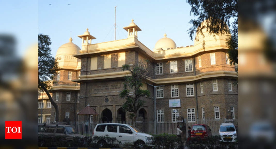 Mumbai Bmc Wadia Hospitals Trade Charges While Patients Suffer Mumbai News Times Of India