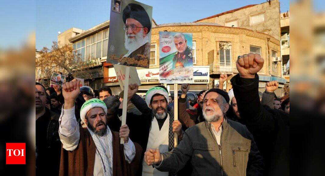 Apologise & resign: Iranians rally against leaders