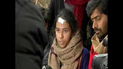 Delhi Police question 3 JNU students including Aishe Ghosh; students, teachers boycott classes