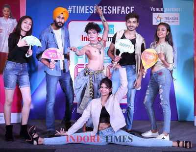 Contestants rock the stage at the mall audition of Everyuth Indore Times Fresh Face