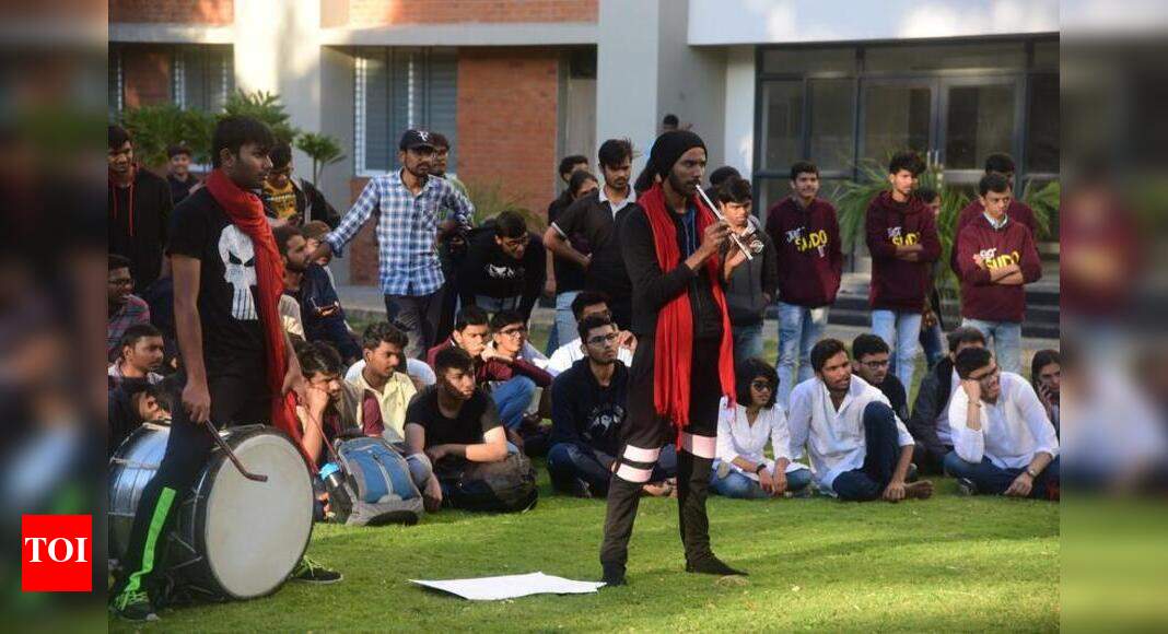 Creative events mark VNIT’s IG showpiece | Nagpur News - Times of India