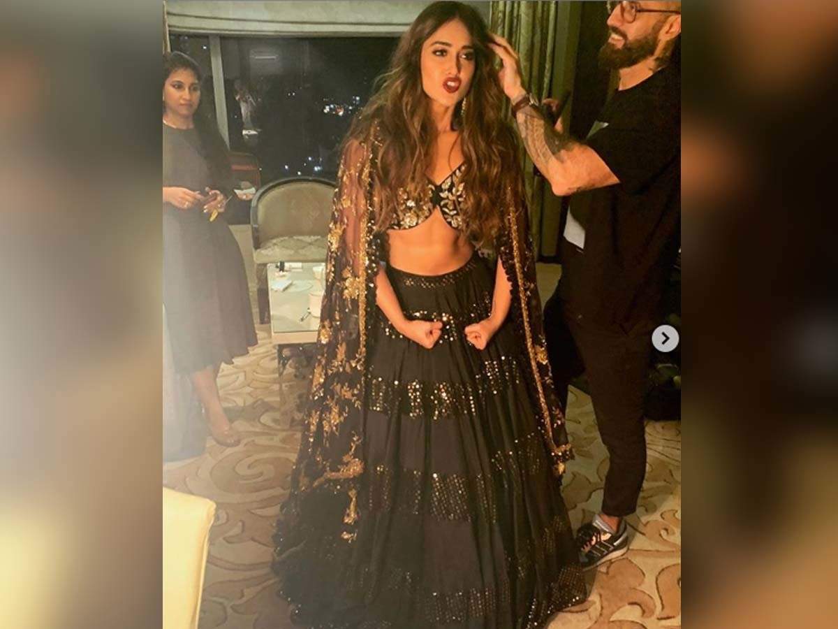 Ileana D Cruz Wonders If She Can Ever Keep A Straight Face For Pictures Take A Look At Her Post Hindi Movie News Times Of India