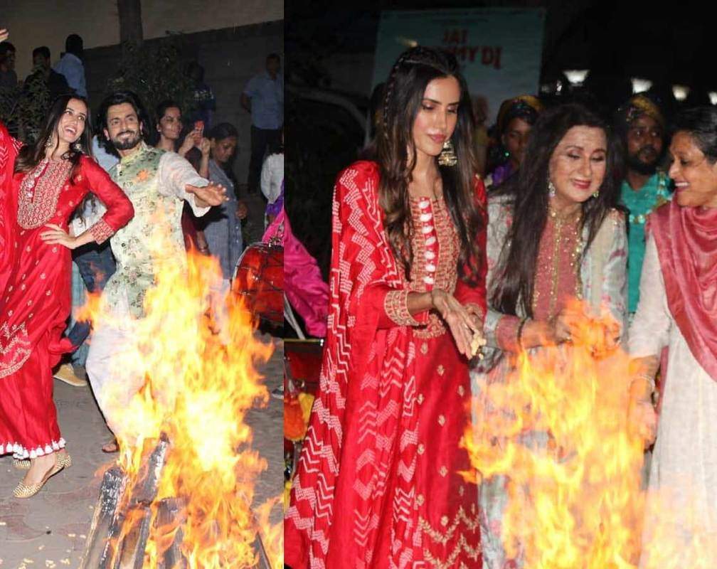 
Sonnalli Seygall and Sunny Singh’s fun filled Lohri celebration with 'Jai Mummy Di' cast
