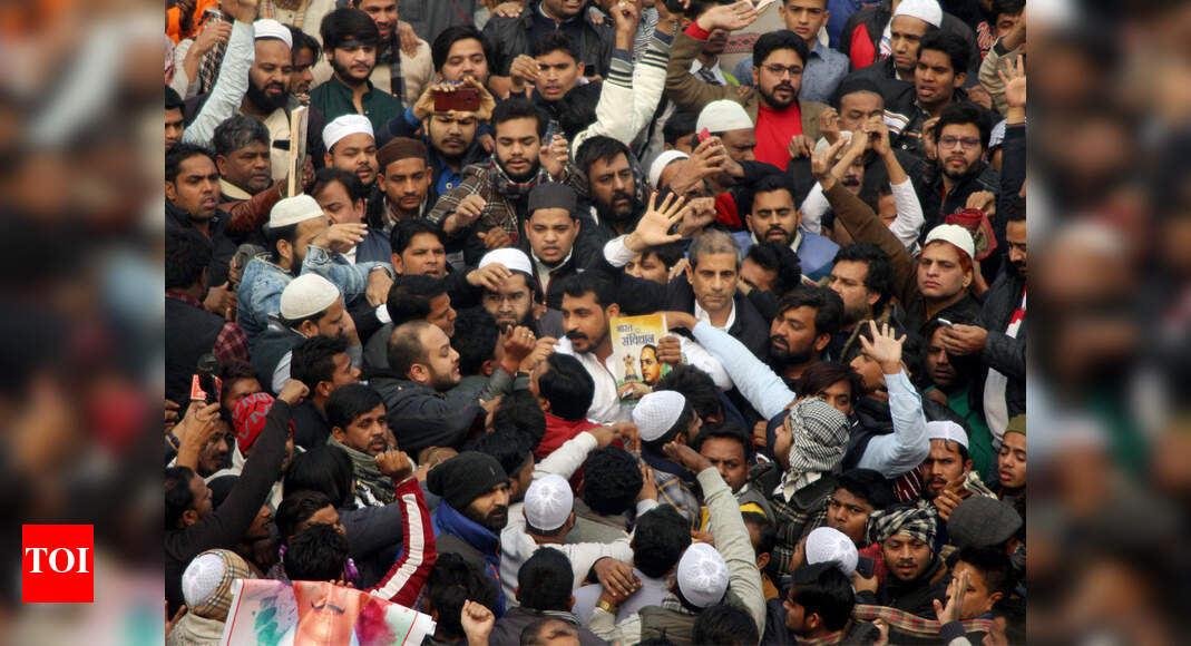 CAA protests: Jama Masjid not in Pak, says court