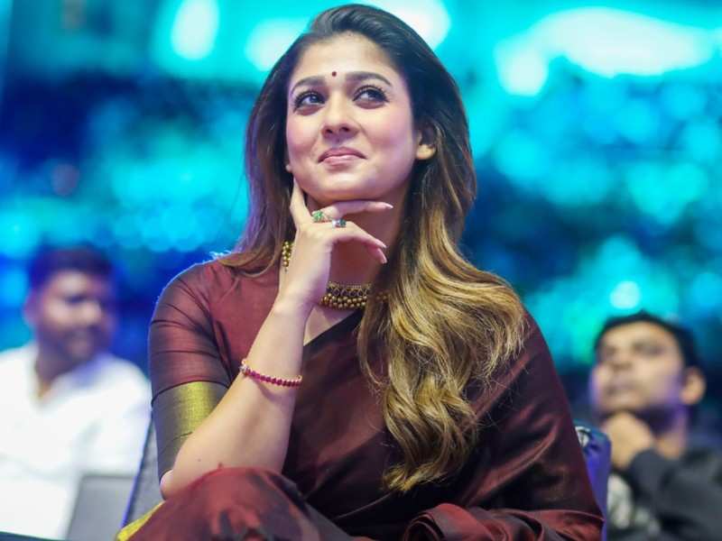 Darbar Actress Nayanthara Misses Her Lucky Charm And Cries For An Hour Tamil Movie News Times Of India