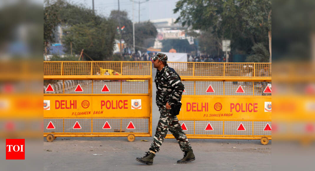 Shaheen Bagh: Delhi police to clear blocked road